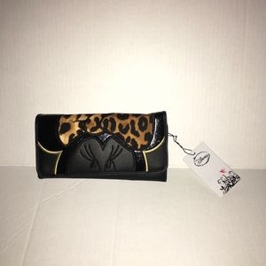 Loungefly Minnie Mouse Leopard Wallet
